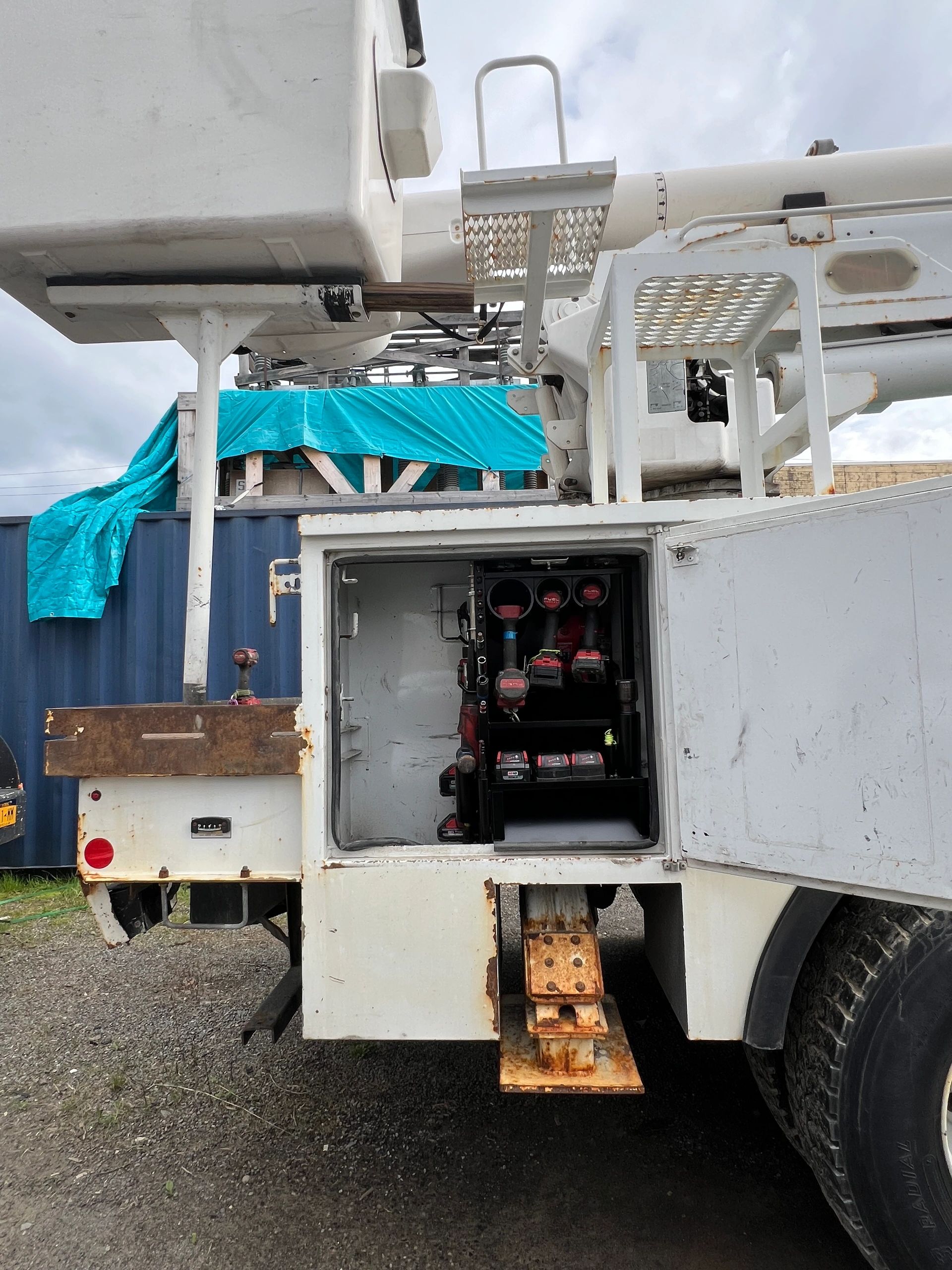 Utility truck tool compartment organized